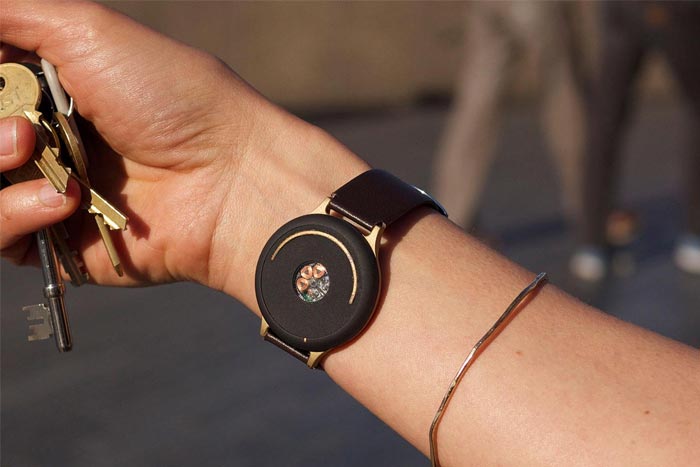 Doppel- The Wearable that will Enhance Your Calmness and Focus